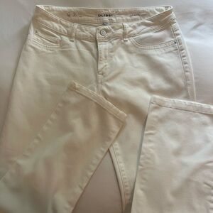 DL1961 Mara Straight Leg White Jeans